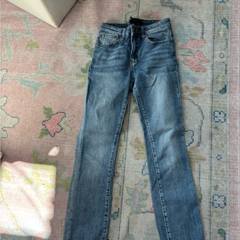 Stylish Blue Women's Skinny Jeans